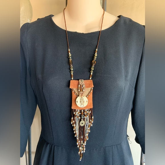 Native American Deerskin Leather Bead & Ivory  Fringed Pouch Bag Necklace - Picture 2 of 13